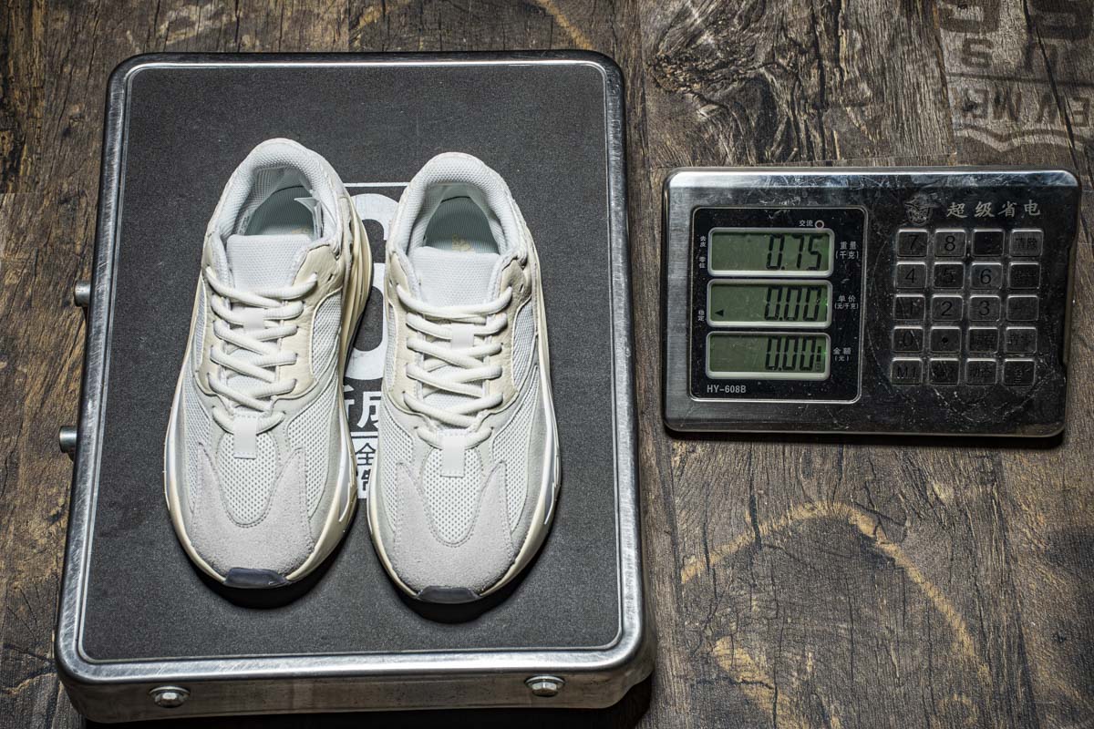 Adidas Yeezy Boost 700 'Analog' EG7596 - Shop Now for Limited Edition Sneakers Adidas Yeezy Boost 700 'Analog' EG7596 - Shop Now for Limited Edition Sneakers