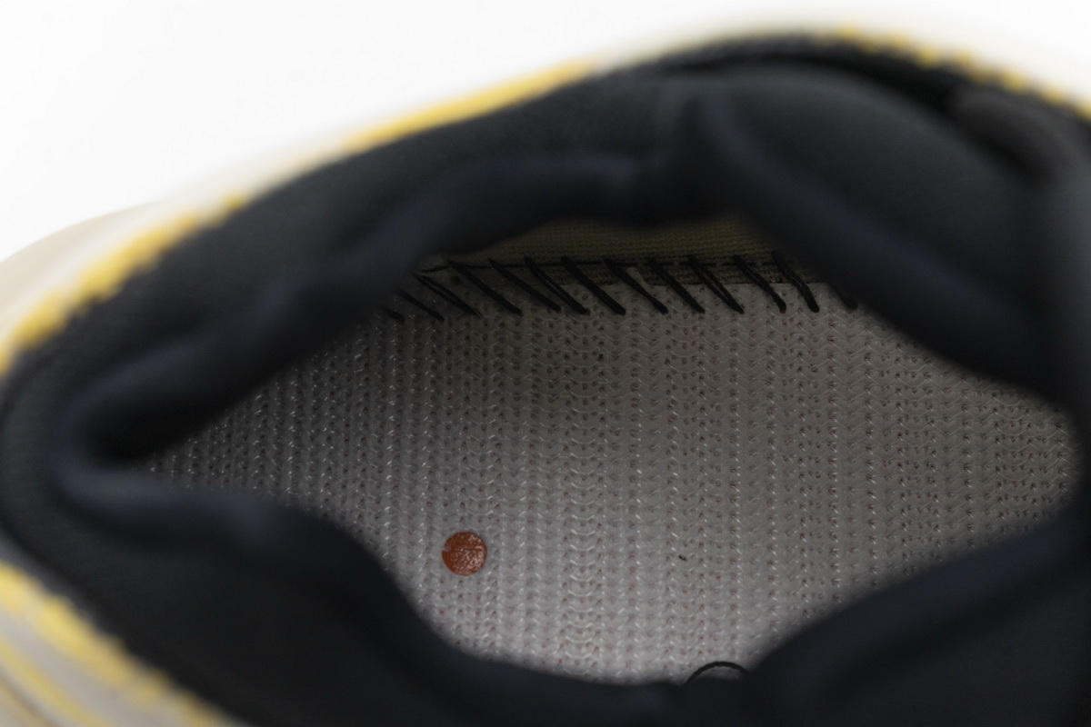 Adidas Yeezy 700 V3 'Safflower' G54853 - Shop Now for Authentic Sneaker Experience Adidas Yeezy 700 V3 'Safflower' G54853 - Shop Now for Authentic Sneaker Experience