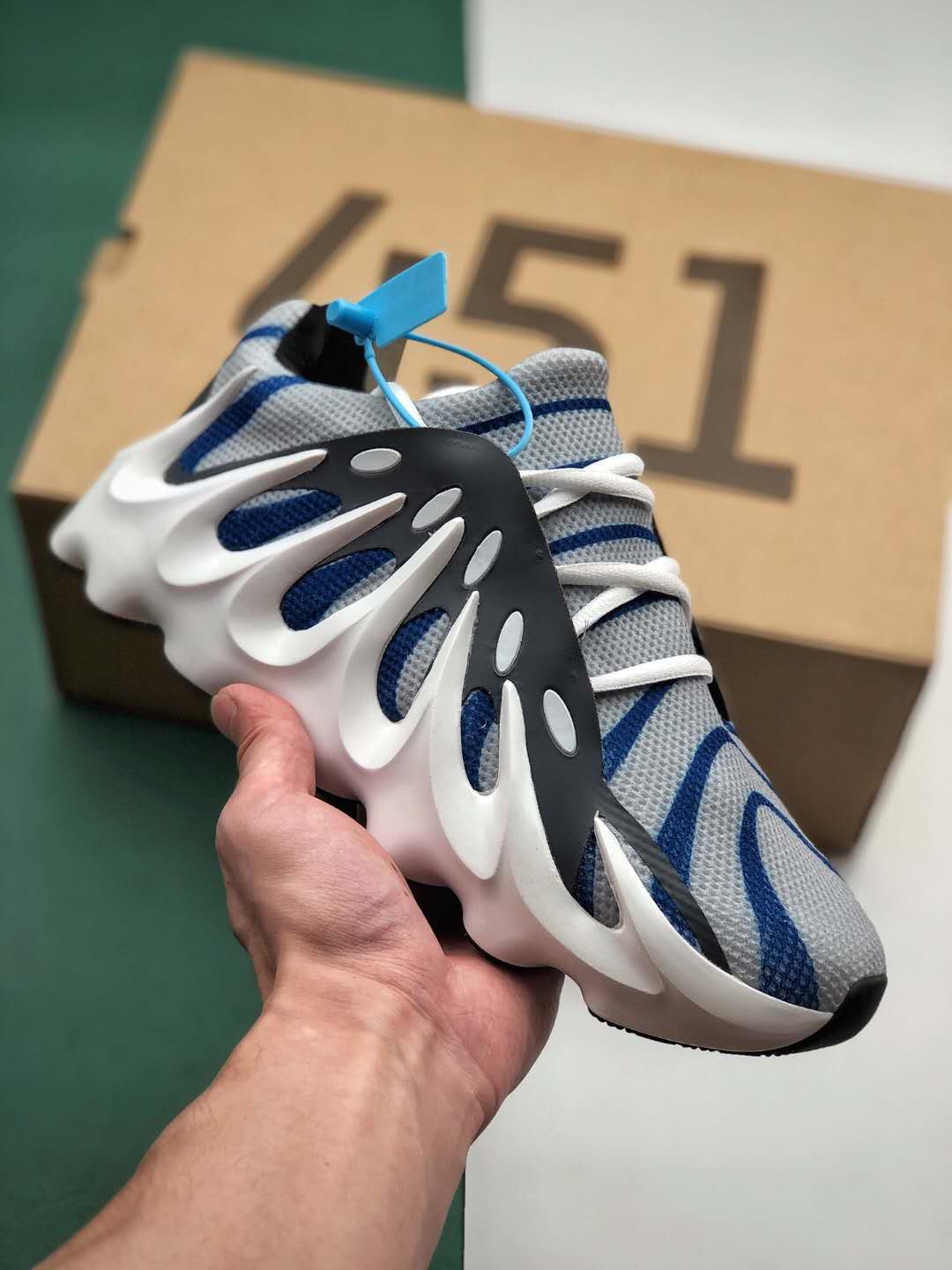 Adidas Yeezy 451 EE9619 - Unveiling the Futuristic Design!