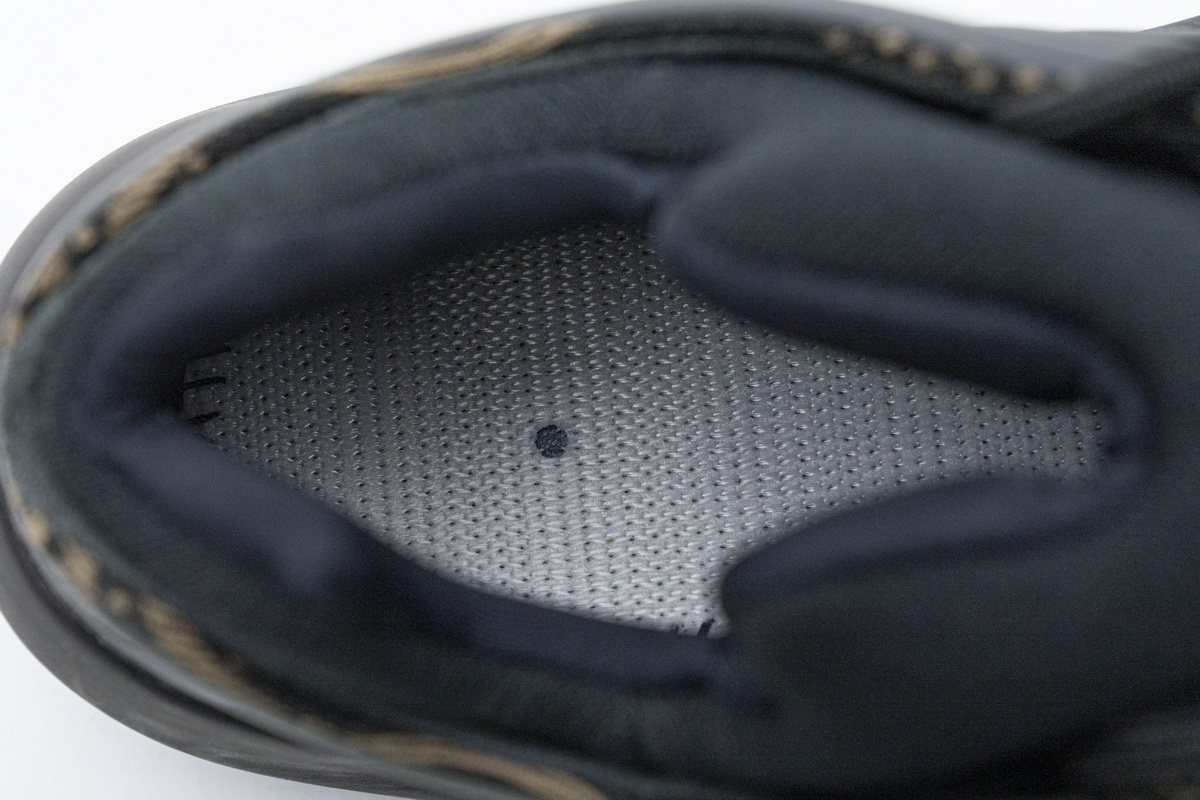 Adidas Yeezy 700 V3 'Clay Brown' GY0189 - Premium Sneaker Release Adidas Yeezy 700 V3 'Clay Brown' GY0189 - Premium Sneaker Release