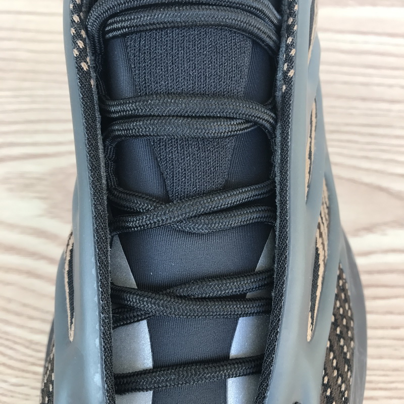 Adidas Yeezy 700 V3 'Clay Brown' GY0189 - Premium Sneaker Release Adidas Yeezy 700 V3 'Clay Brown' GY0189 - Premium Sneaker Release