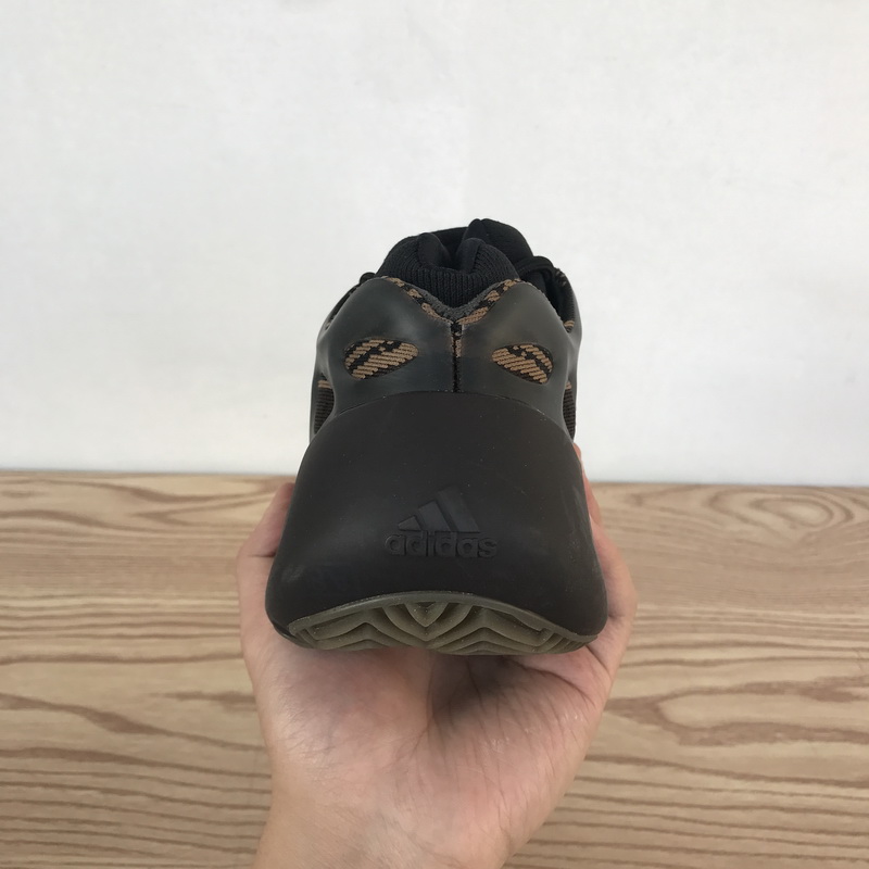 Adidas Yeezy 700 V3 'Clay Brown' GY0189 - Premium Sneaker Release Adidas Yeezy 700 V3 'Clay Brown' GY0189 - Premium Sneaker Release