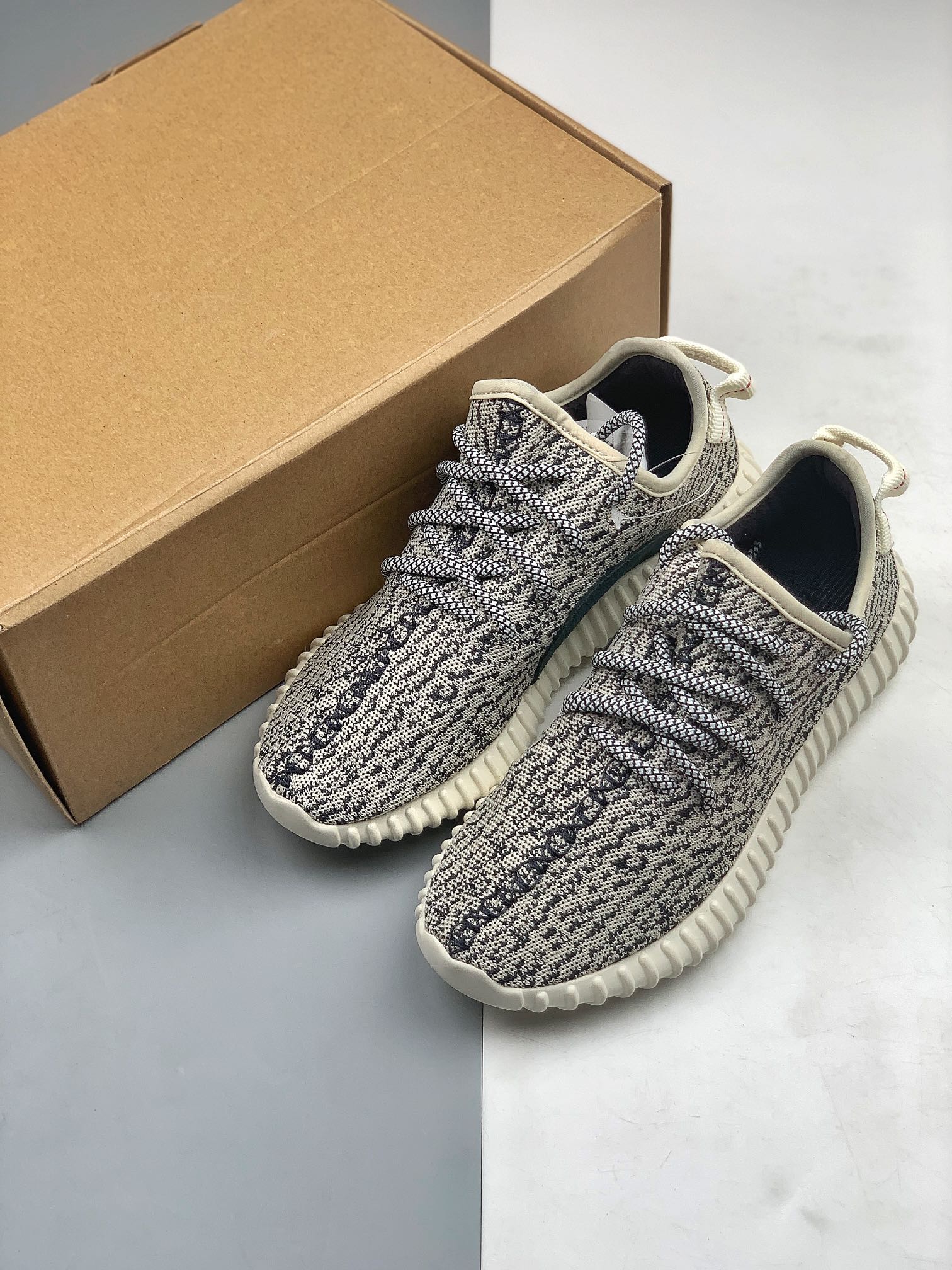 Adidas Yeezy 350 Boost Turtle Dove AQ4832 - Iconic Style for Sneaker Enthusiasts! Adidas Yeezy 350 Boost Turtle Dove AQ4832 - Iconic Style for Sneaker Enthusiasts!