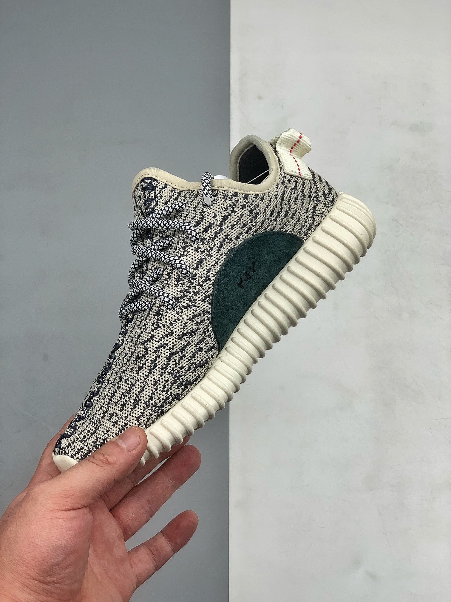Adidas Yeezy 350 Boost Turtle Dove AQ4832 - Iconic Style for Sneaker Enthusiasts! Adidas Yeezy 350 Boost Turtle Dove AQ4832 - Iconic Style for Sneaker Enthusiasts!