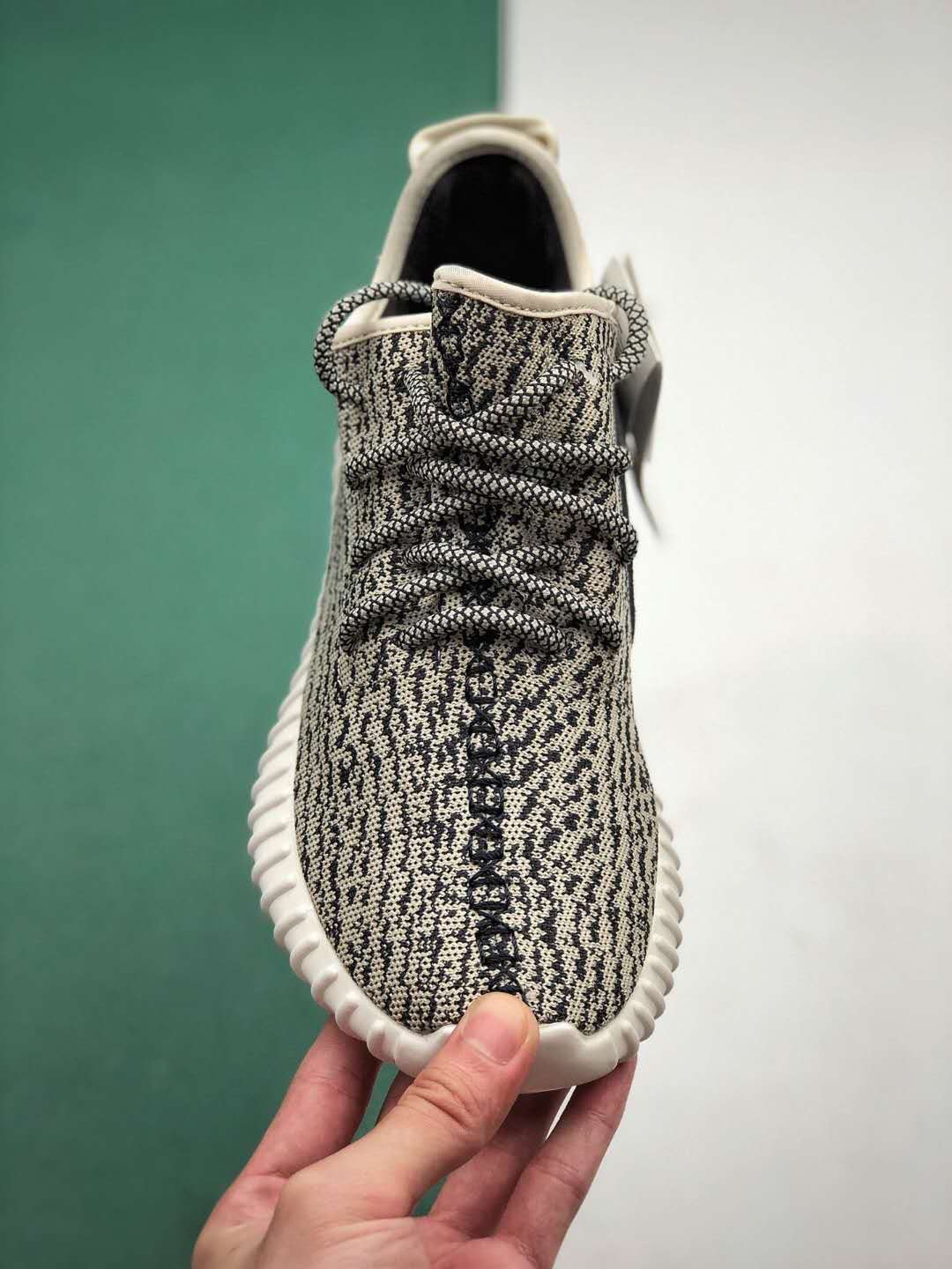 Adidas Yeezy Boost 350 Turtledove AQ4832 - Iconic Footwear for Stylish Appeal Adidas Yeezy Boost 350 Turtledove AQ4832 - Iconic Footwear for Stylish Appeal