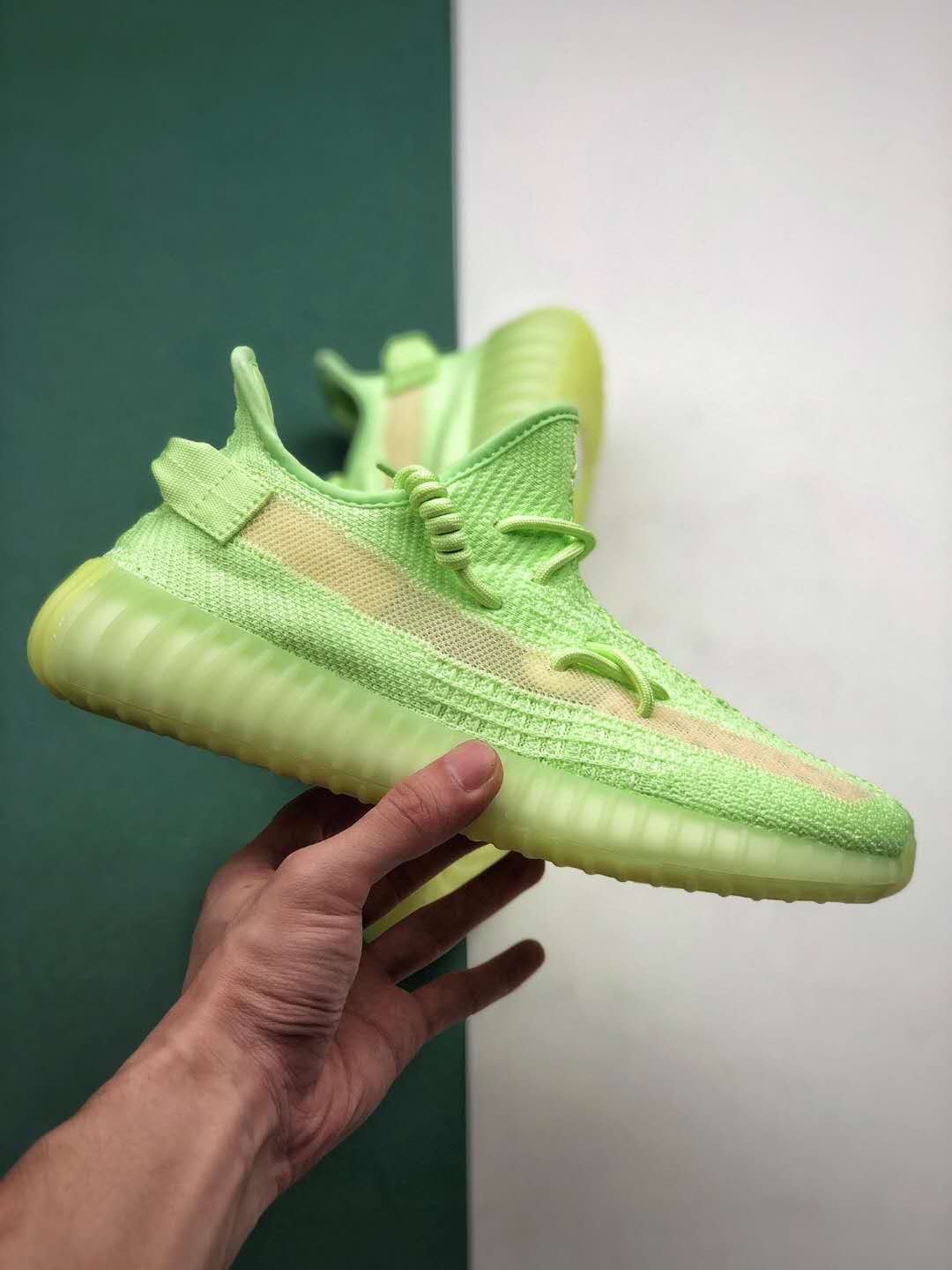 Adidas Yeezy Boost 350 V2 Glow EG5293 - Exclusive Glow-in-the-Dark Sneakers Adidas Yeezy Boost 350 V2 Glow EG5293 - Exclusive Glow-in-the-Dark Sneakers